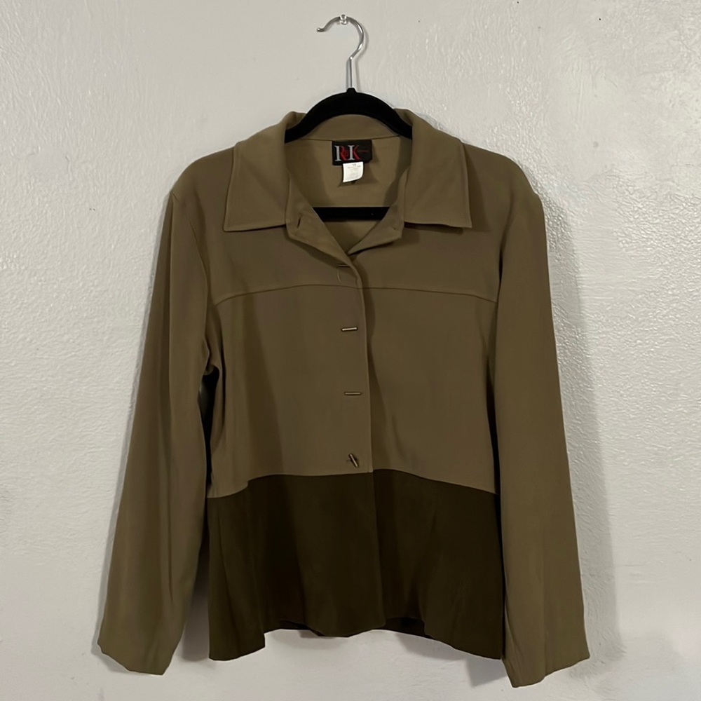 T&K Originals Blazer, Size 12. Blazer is 2 shades of green, very soft.